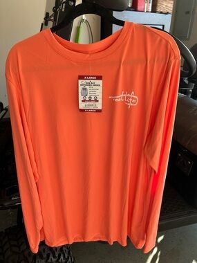 Reel Life Men’s Long-Sleeve Sun Protection Shirt in Neon Coral